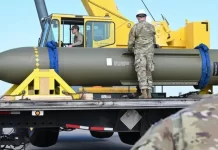 En una operación de alto impacto llevada a cabo la madrugada del domingo, Estados Unidos empleó por primera vez en combate la GBU-57A/B, conocida como la bomba "rompebúnkeres" más potente del mundo, con el objetivo de inutilizar las instalaciones nucleares subterráneas de Irán.