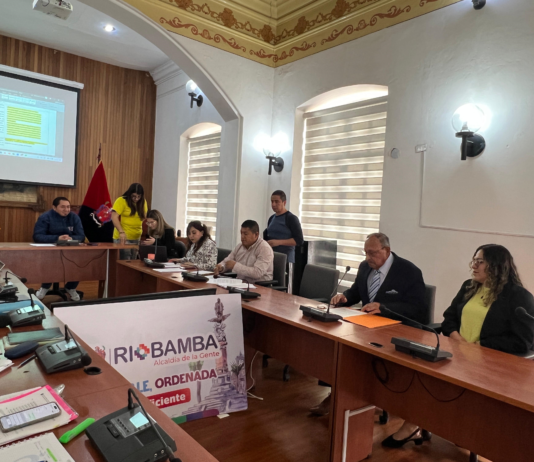 La Comisión de Legislación abordó este 5 de junio, las reformas a la ordenanza que regula el Servicio de Estacionamiento Rotativo Tarifado (Serot), mientras comerciantes y moradores denunciaron afectaciones económicas, falta de socialización y una medida inconsulta.