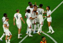 Entre los ausentes en el once titular volvió a estar el ecuatoriano Moisés Caicedo, quien presenció el partido desde el banquillo. El triunfo en la última jornada del Grupo D permitió a los Blues quedarse con el segundo lugar de la tabla, detrás del Flamengo brasileño.