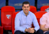El fútbol no concede tregua, y en Barcelona Sporting Club los ciclos parecen correr.  Los focos vuelven al campeonato local, con interrogantes en el entorno del Ídolo del Astillero. ¿Por qué Miguel Parrales no jugará en la reanudación? ¿Y qué pasará con Segundo Castillo? Los ecos de una gestión cuestionada no dejan de sonar.
