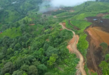 Crece la preocupación en la provincia de Bolívar ante los impactos ambientales y sociales provocados por el proyecto minero Curipamba - El Domo, operado por la empresa CURIMINING. Las comunidades locales advierten que la actividad extractiva ya está generando efectos graves en la zona y exigen una acción urgente para evitar una devastación total.