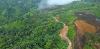 Crece la preocupación en la provincia de Bolívar ante los impactos ambientales y sociales provocados por el proyecto minero Curipamba - El Domo, operado por la empresa CURIMINING. Las comunidades locales advierten que la actividad extractiva ya está generando efectos graves en la zona y exigen una acción urgente para evitar una devastación total.