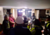 Siete personas fueron procesadas en Riobamba, tras un operativo que expuso una presunta red de captación ilegal de dinero, que habría afectado a más de 464 familias en Chimborazo. Aunque la Fiscalía pidió prisión preventiva, el juez de Garantías Penales dictó medidas cautelares no privativas de libertad, mientras avanza una investigación que revela uno de los esquemas financieros más graves de los últimos años en la provincia.