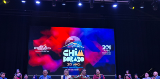 La Prefectura de Chimborazo conmemoró este lunes 23 de junio de 2025, los 201 años de provincialización, en una sesión solemne que reunió a autoridades locales, provinciales y nacionales. El evento tuvo lugar en el auditorio de la Universidad Nacional de Chimborazo (UNACH), ubicado en la avenida Antonio José de Sucre, vía a Guano.