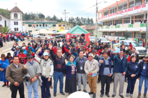 La Prefectura de Bolívar, en conjunto con instituciones locales, nacionales e internacionales, presentó oficialmente el “Plan Técnico de Manejo del Área de Protección Hídrica” en la parroquia Simiatug, cantón Guaranda. Este plan es un paso clave para la conservación y gestión sostenible de las fuentes de agua en la región.