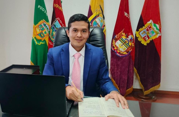 El Ministerio de Educación anunció el 17 de junio, la designación de Olger Jair Mariño Castro como nuevo Coordinador Zonal 3 de Educación, quien estará al frente de la gestión educativa en las provincias de Chimborazo, Cotopaxi, Pastaza y Tungurahua.
