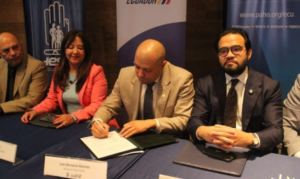 El Ministerio de Salud Pública (MSP) lideró la creación del Comité Interinstitucional de Salud Materno Neonatal, con el objetivo de reducir la morbimortalidad materna y neonatal en el país. con la salud materna.