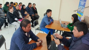 La Agencia Nacional de Tránsito (ANT) anunció que este sábado 7 de junio abrirá sus oficinas en todo el país, en una jornada extraordinaria dirigida a los ciudadanos que no pudieron realizar sus trámites debido a fallas en el sistema informático durante las últimas dos semanas.
