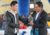 En el marco del Programa Provincial para el Fortalecimiento de la Seguridad Alimentaria, la Prefectura de Chimborazo, a través de la Dirección de Desarrollo Social, realizó este 30 de mayo una entrega significativa de pollos de postura a comunidades rurales de las parroquias Sevilla y Pumallacta, en el cantón Alausí