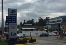 Desde el 12 de junio, los precios de las gasolinas de bajo octanaje en Ecuador experimentan un nuevo ajuste mensual, en cumplimiento con el sistema de bandas establecido por el Gobierno Nacional para reducir el gasto en subsidios a los combustibles. Así lo informó la Cámara Nacional de Distribuidores de Derivados del Petróleo del Ecuador.