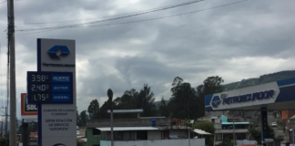 Desde el 12 de junio, los precios de las gasolinas de bajo octanaje en Ecuador experimentan un nuevo ajuste mensual, en cumplimiento con el sistema de bandas establecido por el Gobierno Nacional para reducir el gasto en subsidios a los combustibles. Así lo informó la Cámara Nacional de Distribuidores de Derivados del Petróleo del Ecuador.