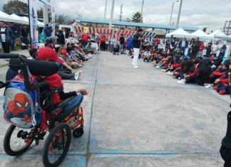 Una tarde de fiesta, comunidad y alegría se vivió este 14 de junio en el barrio Bellavista, con la realización del “Bellavista Fest”, un evento organizado por el Municipio de Riobamba para celebrar la inauguración de la renovada cancha sintética del sector.