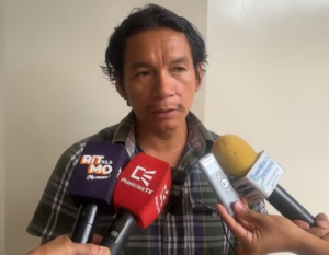 Luis Canelos, presidente del Pueblo Kichwa de Pastaza (PAKKIRU), expresó públicamente su preocupación por el avance de la minería en territorios indígenas, especialmente en la Amazonía ecuatoriana. En una reciente declaración, Canelos denunció los graves impactos que generan las concesiones mineras en la provincia de Napo, afectando ríos, lagunas y ojos de agua vitales para la subsistencia de las comunidades.