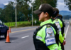 Desde que la Policía Nacional del Ecuador asumió el control operativo de 25 tramos viales considerados estratégicos, hace poco más de un mes, los indicadores de seguridad muestran una mejora sustancial en la protección de ciudadanos y vehículos en las carreteras del país.