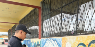 La Delegación Provincial Electoral de Chimborazo reafirmó su compromiso con la democracia participativa al acompañar, este viernes 30 de mayo, dos procesos electorales se desarrollaron en la ciudad de Riobamba. Con su presencia, el organismo fortaleció la transparencia y legitimidad de estos espacios de participación ciudadana, tanto en el ámbito educativo como en el comunitario.