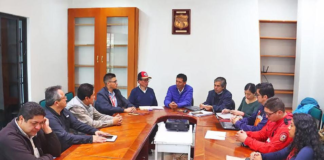 Con el objetivo de fortalecer la prevención y respuesta ante emergencias ambientales, la Prefectura de Bolívar, bajo el liderazgo del prefecto Aníbal Cornel Monar, quien además preside el Comité de Operaciones de Emergencia (COE) Provincial, articuló este 5 de junio, una reunión técnica interinstitucional para socializar el nuevo Plan de Prevención de Incendios Forestales.