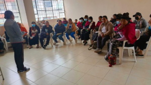 Con el objetivo de promover la autonomía económica de las familias en situación de vulnerabilidad, el Ministerio de Inclusión Económica y Social (MIES), a través del área de Inclusión Económica del Distrito Riobamba, impulsa una serie de talleres formativos dirigidos a los titulares del Bono de Desarrollo Humano (BDH) en la provincia de Chimborazo.