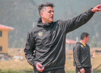 Mientras la atención mediática se concentra en lo internacional, puertas adentro del Deportivo Cuenca la realidad golpea con fuerza. Norberto Araujo, entrenador del equipo morlaco, lanzó un mensaje a la directiva morlaca.