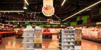Con el objetivo de combatir uno de los problemas más graves que afecta a la niñez ecuatoriana, Supermaxi, Megamaxi y AKI, en conjunto con la Fundación Favorita, han lanzado la campaña “Un plato para todos”. Esta iniciativa solidaria busca reducir la Desnutrición Crónica Infantil (DCI), condición que afecta a 2 de cada 10 niños menores de dos años en el país.