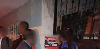 La tarde del 2 de junio, un operativo realizado por el equipo técnico de la Agencia de Control y Calidad en Salud (ACESS) en Chimborazo, puso al descubierto un centro de rehabilitación que funcionaba de manera clandestina, tras recibir denuncias ciudadanas que alertaban sobre presunto maltrato físico y condiciones deplorables para las personas en tratamiento.