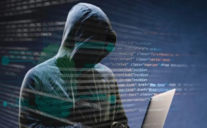 La Ley de Inteligencia está vigente, fue publicada por el Registro Oficial (RO) en el Suplemento 57 del 11 de junio 2025, un día después de que el proyecto se aprobara en la Asamblea Nacional. En la Asamblea Nacional hubo críticas al contenido de esta ley, solo 77 votos lograron su aprobación. La Fundación Andina para la Observación y Estudio de Medios (Fundamedios) se suma y rechaza la ley vigente.