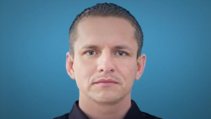 En un operativo internacional que marca un nuevo avance en la lucha contra el crimen organizado, las autoridades ecuatorianas confirmaron la captura de Roberto Carlos Álvarez Vera, presunto cabecilla de la organización criminal Comandos de la Frontera, responsable del ataque que en mayo pasado dejó once militares ecuatorianos muertos en la provincia amazónica de Orellana.