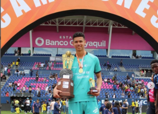 Botafogo de Brasil, vigente campeón de la Copa Libertadores ha apostado por un joven arquero que representa el futuro del arco tricolor. Cristhian Loor, de apenas 19 años, formado en las filas de Independiente del Valle y con reciente experiencia en selecciones juveniles.