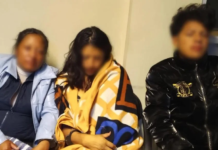 La rápida y coordinada acción entre la Policía Nacional y el ECU 911 permitió la captura en flagrancia de tres personas un hombre y dos mujeres, presuntamente involucradas en el robo violento de un camión en Riobamba. La víctima fue encontrada con heridas visibles y trasladada de urgencia a un hospital para recibir atención médica especializada.