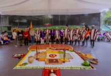 En un acto cargado de simbolismo y espiritualidad ancestral, la Universidad Indoamérica celebró el viernes 20 de junio de 2025 la ceremonia de entrega del Bastón de Mando del Inti Raymi a la Universidad Estatal de Bolívar.