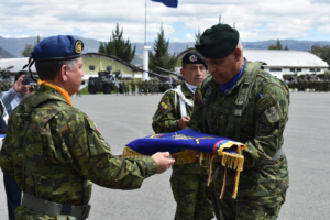 La mañana del 2 de junio, en un acto solemne realizado en Riobamba, se llevó a cabo el cambio de mando en la Brigada de Caballería Blindada N.º 11 Galápagos. La ceremonia contó con la presencia del General de Brigada Medardo Calero Silva, comandante de la Primera División de Ejército Shyris, así como autoridades civiles y representantes de la Policía Nacional, quienes asistieron para presenciar el relevo formal de la conducción de esta unidad blindada.