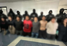 Un juez aceptó el pedido de Fiscalía y dictó prisión preventiva contra 39 de 40 personas detenidas por la Policía Nacional, tras operar un call center desde donde realizarían presuntas extorsiones a través de aplicaciones de préstamos.