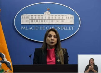 Carolina Jaramillo, portavoz de Carondelet, habló sobre las acciones del Gobierno en el sector energético. Lo dijo en la vocería semanal de Carondelet que se desarrolló este lunes, 16 de junio de 2025.  El plan que se ha implementado para garantizar el suministro de energía consta de dos partes. Uno, el plan para enfrentar el estiaje. Dos, modernización del sistema eléctrico.