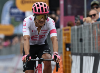 Richard Carapaz no estará en el Tour de Francia 2025. La noticia fue confirmada por su equipo, el EF Education-EasyPost. Se trata de un problema de salud que sorprendió al equipo y al propio ciclista en plena fase de preparación.