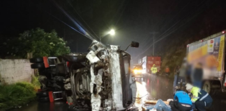 Ambato vivió una noche marcada por la tragedia en las vías. En apenas unas horas, dos siniestros de tránsito registrados en distintas parroquias del cantón, dejaron un saldo de tres personas heridas, movilizando a los cuerpos de emergencia y poniendo en evidencia los riesgos persistentes del transporte en zonas rurales y periféricas.