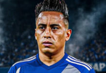 Emelec ya enfrenta un segundo reclamo legal por sus flamantes refuerzos. Desde Cusco, Perú, el club Cienciano ha anunciado que demandará al Bombillo por haber anunciado al mediocampista Christian Cueva; según argumenta la dirigencia peruana, aún mantiene contrato vigente con ellos.