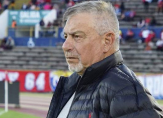Mushuc Runa Sporting Club atraviesa uno de sus momentos más complicados en la temporada 2025 de LigaPro. El equipo del “Ponchito” sufrió una nueva derrota, esta vez por 3-1 frente a Delfín, en un encuentro correspondiente a la fecha 16 del campeonato ecuatoriano LigaPro 2025.