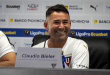 Han pasado 17 años desde aquella gesta inolvidable que instaló a Liga Deportiva Universitaria de Quito en el olimpo del fútbol sudamericano. La noche del 2 de julio de 2008, el estadio Maracaná presenció la coronación de un equipo ecuatoriano como campeón de la Copa Libertadores por primera vez en la historia.