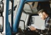 La tecnología ha evolucionado no solo para desarrollar vehículos cada vez más inteligentes, sino también para ofrecer sistemas sofisticados que ayudan a los conductores a mejorar su seguridad y su trabajo en las carreteras.