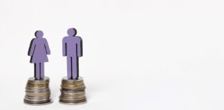 Según el Index de Multitrabajos, el salario promedio requerido por los hombres en mayo fue de USD 891, mientras que la aspiración salarial de las mujeres se ubicó en USD 808. Lo que significa una brecha de género de 10,34%.