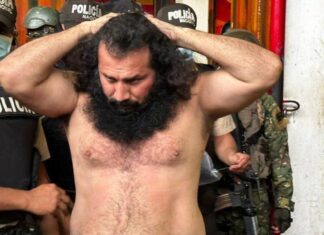 Adolfo Macías Villamar, alias ‘Fito’, uno de los delincuentes más buscados del país y líder del grupo criminal Los Choneros, fue capturado este miércoles en la provincia de Manabí, tras permanecer prófugo durante 503 días.