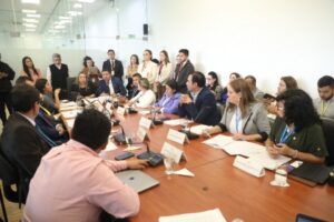 La Comisión de Soberanía Alimentaria y Desarrollo del Sector Agropecuario y Pesquero de la Asamblea Nacional aprobó su Plan de Trabajo para el período legislativo 2025-2027, el cual prioriza el fortalecimiento del sector productivo rural, especialmente el de pequeños y medianos productores del país.