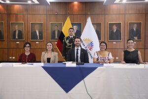 En el Salón Tránsito Amaguaña de la Asamblea Nacional se presentó oficialmente la Agenda Parlamentaria, el instrumento que guiará la labor legislativa durante los siguientes dos años, con el objetivo de atender las principales demandas sociales y fortalecer el desarrollo del país.