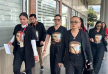 La asambleísta Jhajaira Urresta oficializó este jueves su salida de la bancada de la Revolución Ciudadana (RC) y anunció que actuará como legisladora independiente. Su decisión tomó fuerza tras darse a conocer conversaciones privadas, en las que según Urresta, Luisa González presidenta del movimiento y excandidata presidencial la habría insultado llamándola “tuerta de mierda”.