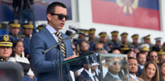 El presidente Daniel Noboa anunció el envío de una reforma parcial a la Constitución que plantea la castración química como sanción complementaria para personas condenadas por delitos sexuales. La propuesta fue comunicada a través de su cuenta oficial en X (anteriormente Twitter), donde enfatizó que el objetivo es romper con la impunidad de agresores que, según él, han sido protegidos por el poder.