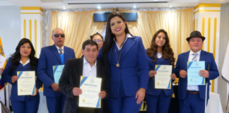 En el centro de Riobamba, la Unidad Educativa Especializada Dr. Luis Benavides se ha consolidado como un verdadero ejemplo de transformación educativa para niños, niñas y adolescentes con discapacidad visual y otras discapacidades asociadas.