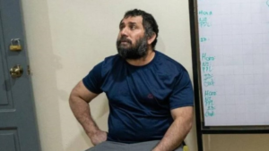 La Corte Nacional de Justicia (CNJ) confirmó que el 11 de julio de 2025, a las 15H00, será la audiencia de extradición de José Adolfo Macías Villamar, alias Fito. Ecuador cuenta con dos tipos de extradición, la pasiva y la activa.