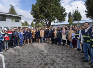 Once instituciones educativas fiscales de Chimborazo, muchas de ellas ubicadas en zonas rurales de difícil acceso, recibieron un importante respaldo tecnológico por parte de la Escuela Superior Politécnica de Chimborazo (ESPOCH).