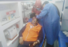 Un violento asalto tuvo lugar, la tarde del 25 de julio en el cantón Chambo, cuando un hombre fue atacado tras retirar una significativa suma de dinero, el hecho, ocurrido cerca del Subcentro de Salud local, dejó a la víctima con heridas y desató una serie de reacciones entre los residentes de la zona, que han manifestado su preocupación por la creciente inseguridad.