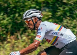 Hoy arranca el Tour de Francia en Lille, con una ausencia que lamenta el mundo del pedal, con eco en los Andes ecuatorianos, Richard Carapaz no estará en la línea de partida.  Una infección gastrointestinal ha marginado al campeón de la montaña en 2024. Sin embargo, Ecuador cuenta con otro elemento fuerte, Jhonatan Narváez, el único ecuatoriano en competencia.