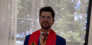 El abogado Gonzalo Carrera Camacho fue condecorado este domingo 29 de junio, con el Doctorado Honoris Causa por parte de la Universidad Gestalt de México, en reconocimiento a su amplia trayectoria profesional, su compromiso con la justicia y su aporte social al desarrollo comunitario.